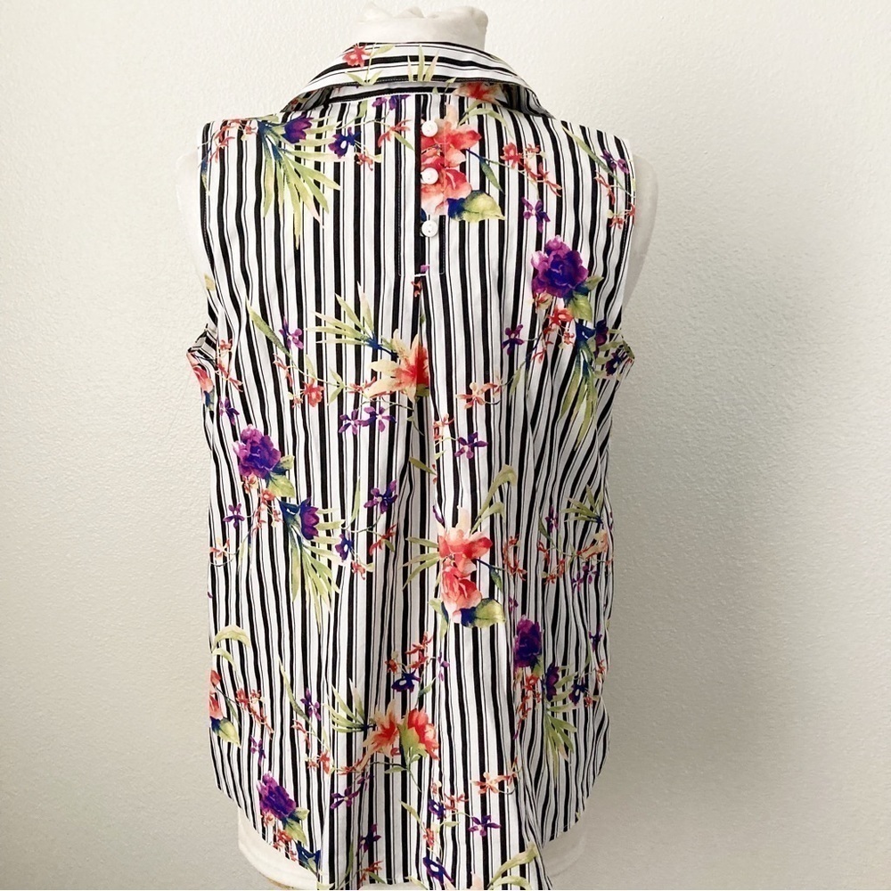 NWOT Chico’s Floral Blouse - Picture 4 of 6